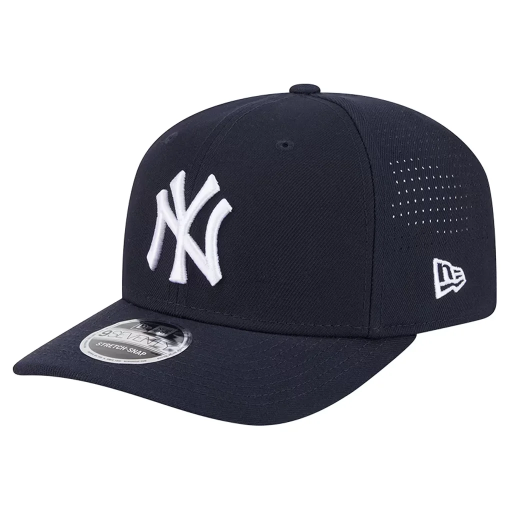New York Yankees New Era Performance 9SEVENTY Adjustable Hat - Navy – Photo 1 of 5