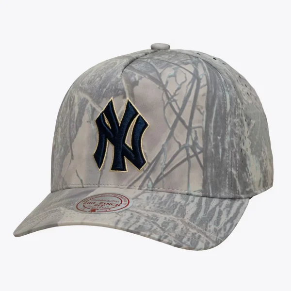 New York Yankees Mitchell & Ness Perfect Pro Pinch Adjustable Hat - Camo