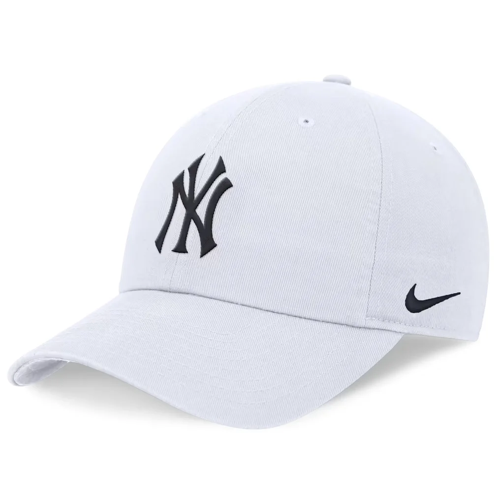  New York Yankees Nike Club Adjustable Hat – Photo 1 of 4