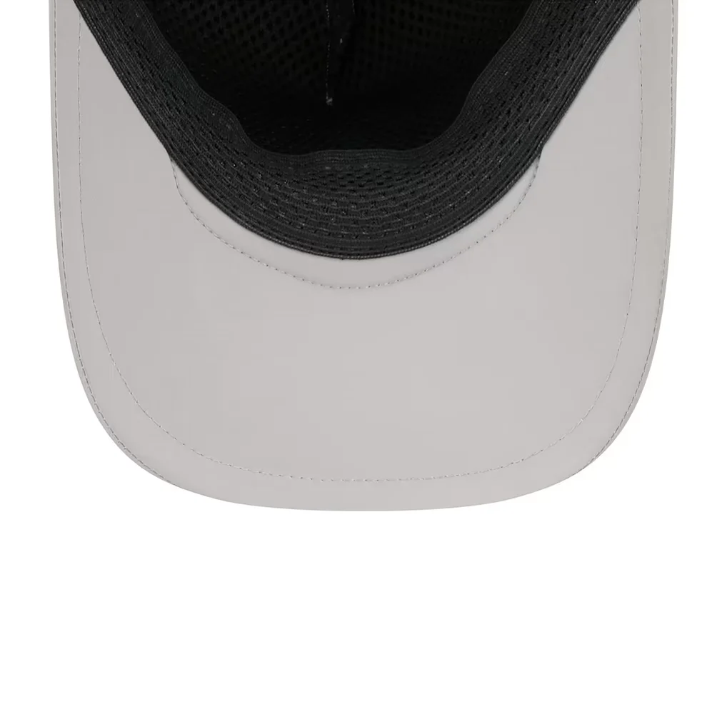 Los Angeles Dodgers New Era 2026 Batting Practice Apex 9FORTY Adjustable Trucker Hat - Gray – Photo 1 of 5