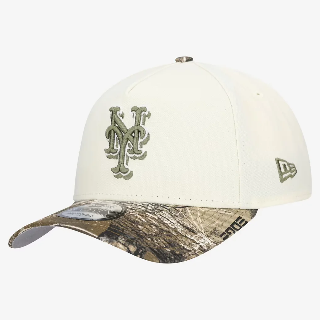 New York Mets New Era 9FORTY A-Frame Adjustable Hat - Cream/Realtree Camo – Photo 1 of 4