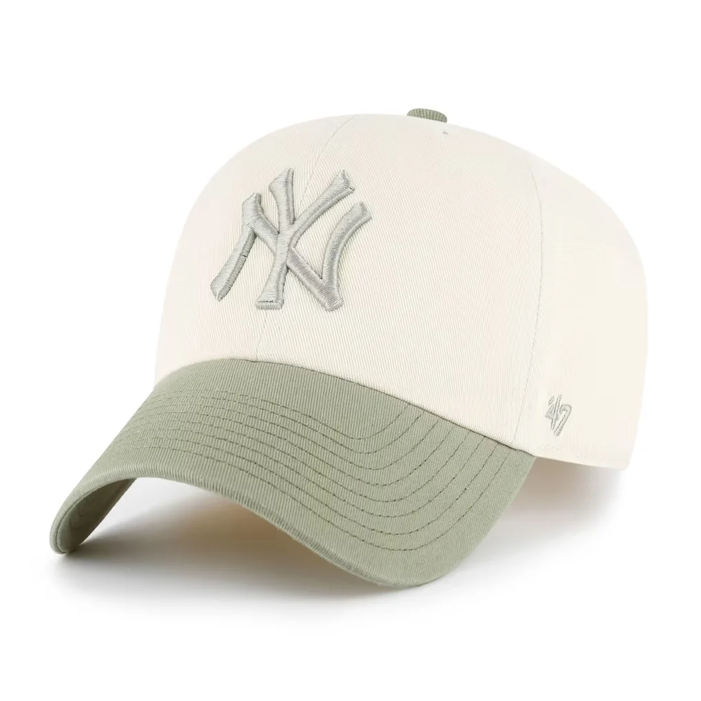 New York Yankees '47 Unisex Two-Tone Fashion Clean Up Adjustable Hat - Natural/Olive – Photo 1 of 2