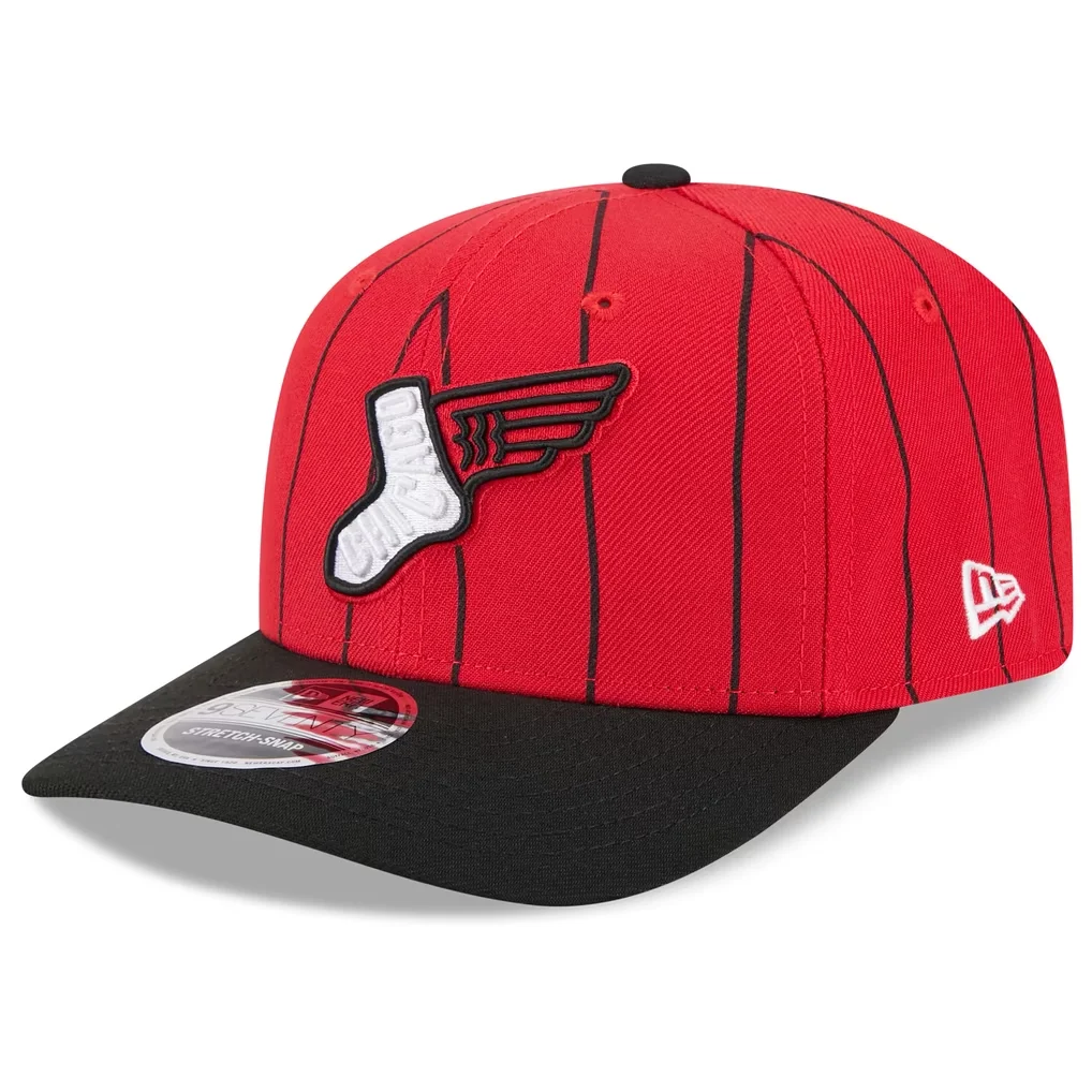 Chicago White Sox New Era 2025 City Connect 9SEVENTY Adjustable Hat - Red/Black – Photo 1 of 5